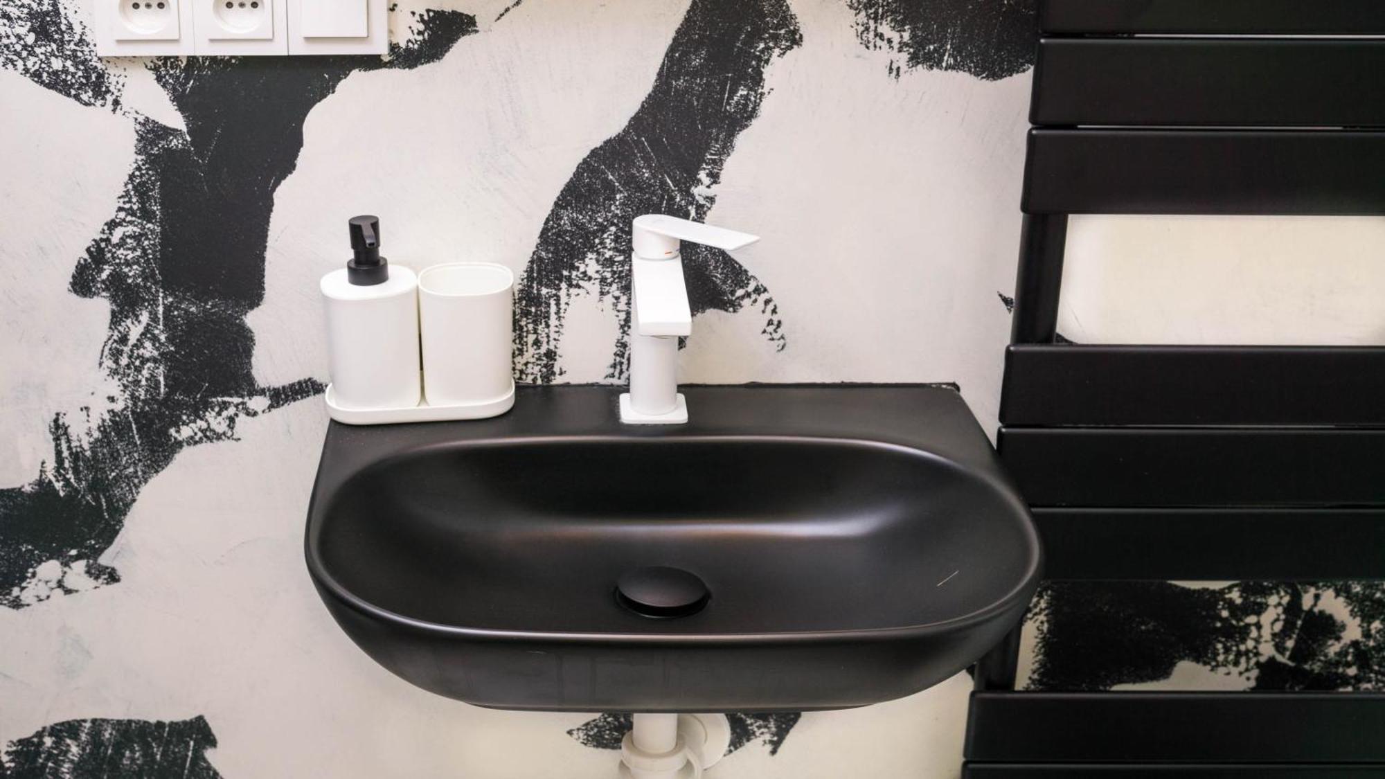 Black & White Apartment Prague By Wenceslas Square And Muzeum Phòng bức ảnh