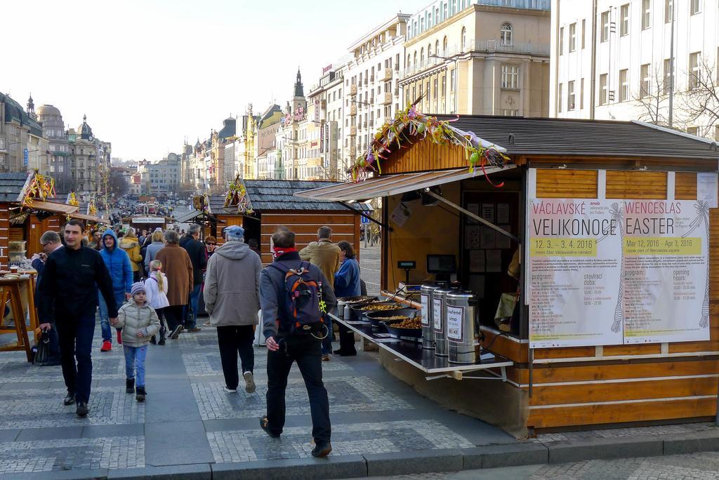 Black & White Apartment Prague By Wenceslas Square And Muzeum Ngoại thất bức ảnh